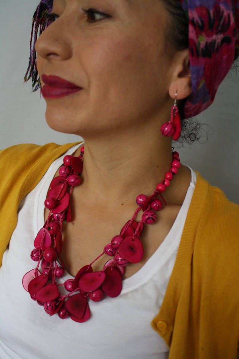 Pink Bombona Necklace Set